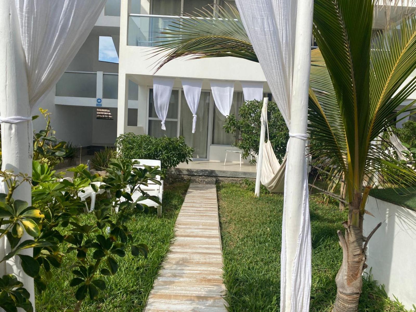 Hotel Del Mar Mancora Exterior photo